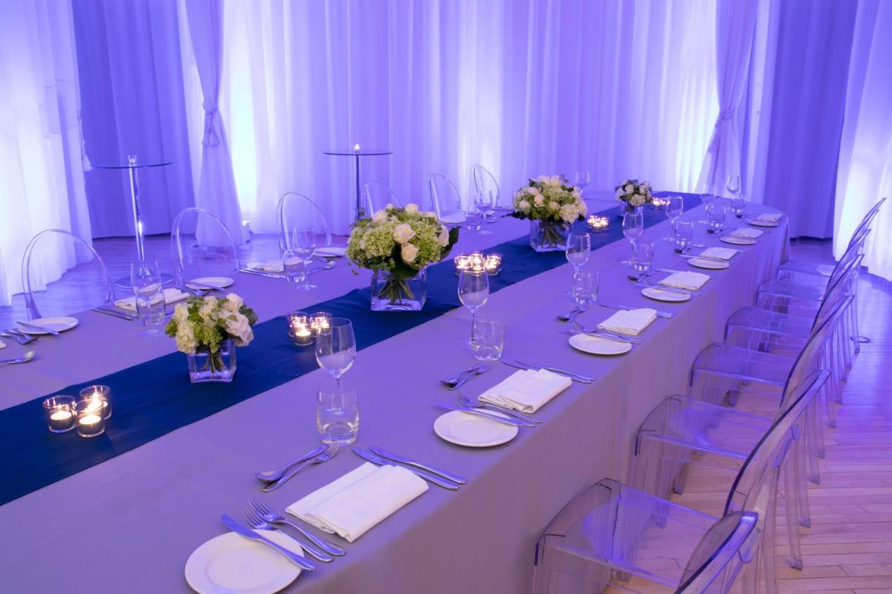 Sanderson London Ngoại thất bức ảnh The tables at the 2011 ceremony