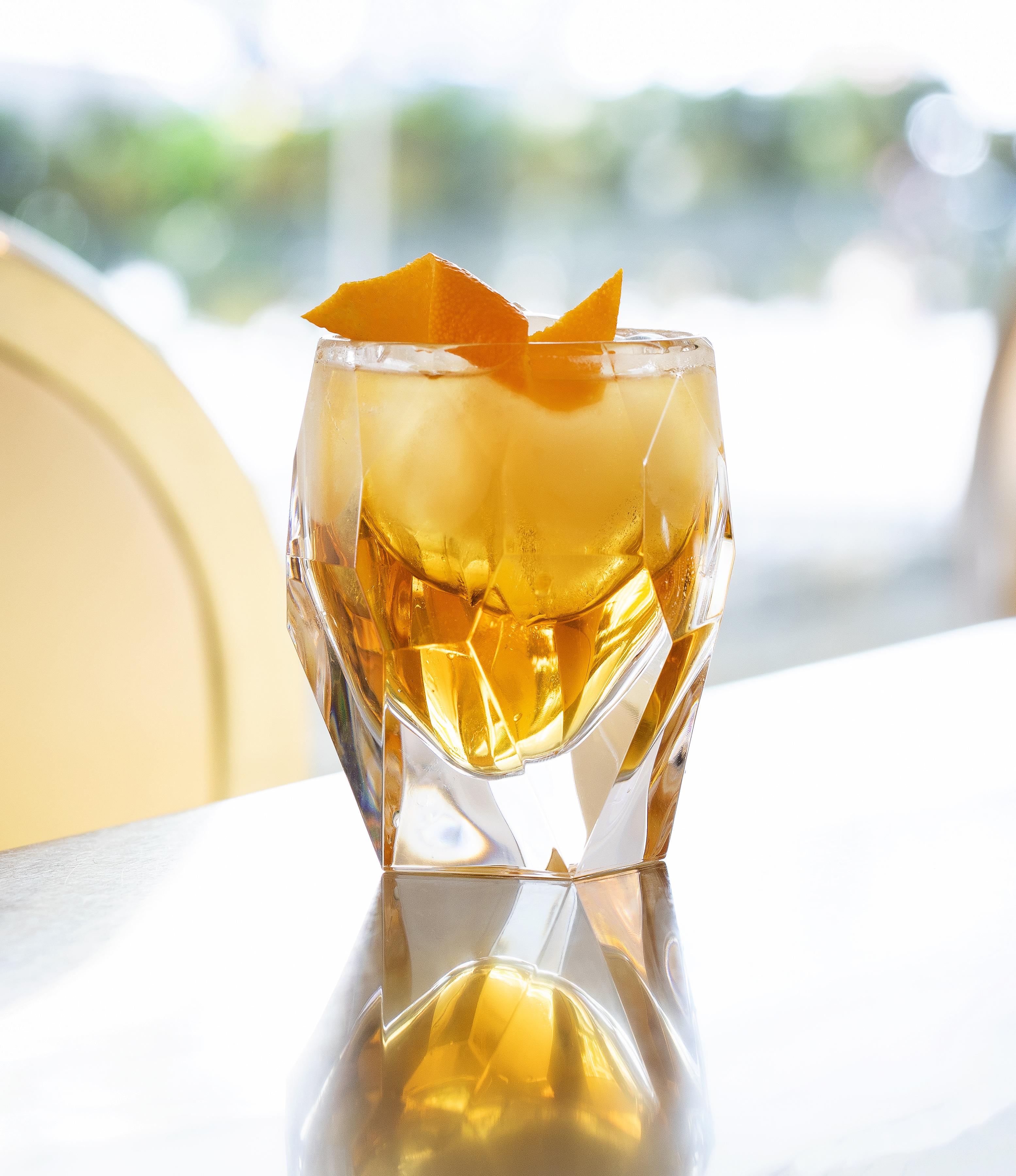 Sanderson London Ngoại thất bức ảnh A glass of Old Fashioned